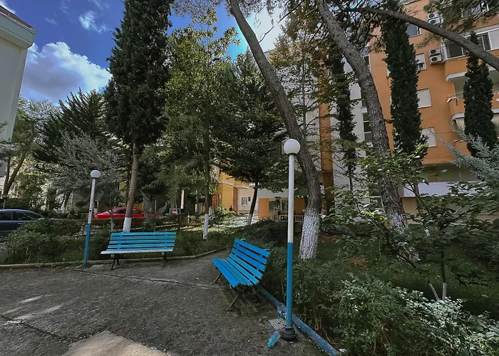 Relax Golem (Tirana)